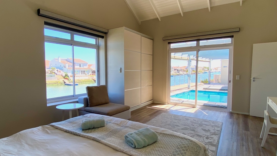 5 Bedroom Property for Sale in Port Owen Western Cape